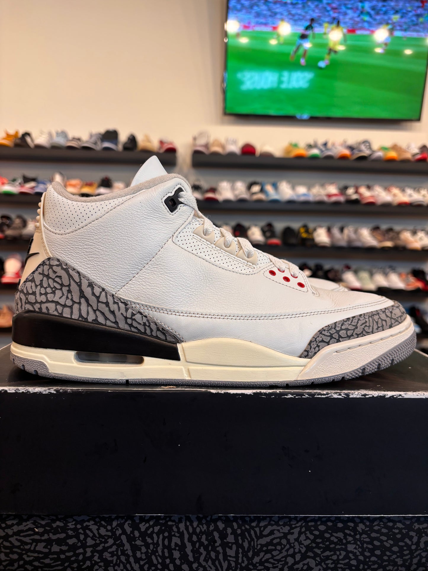 Jordan 3 Reimagined White Cement Size 11.5 Pre-Owned