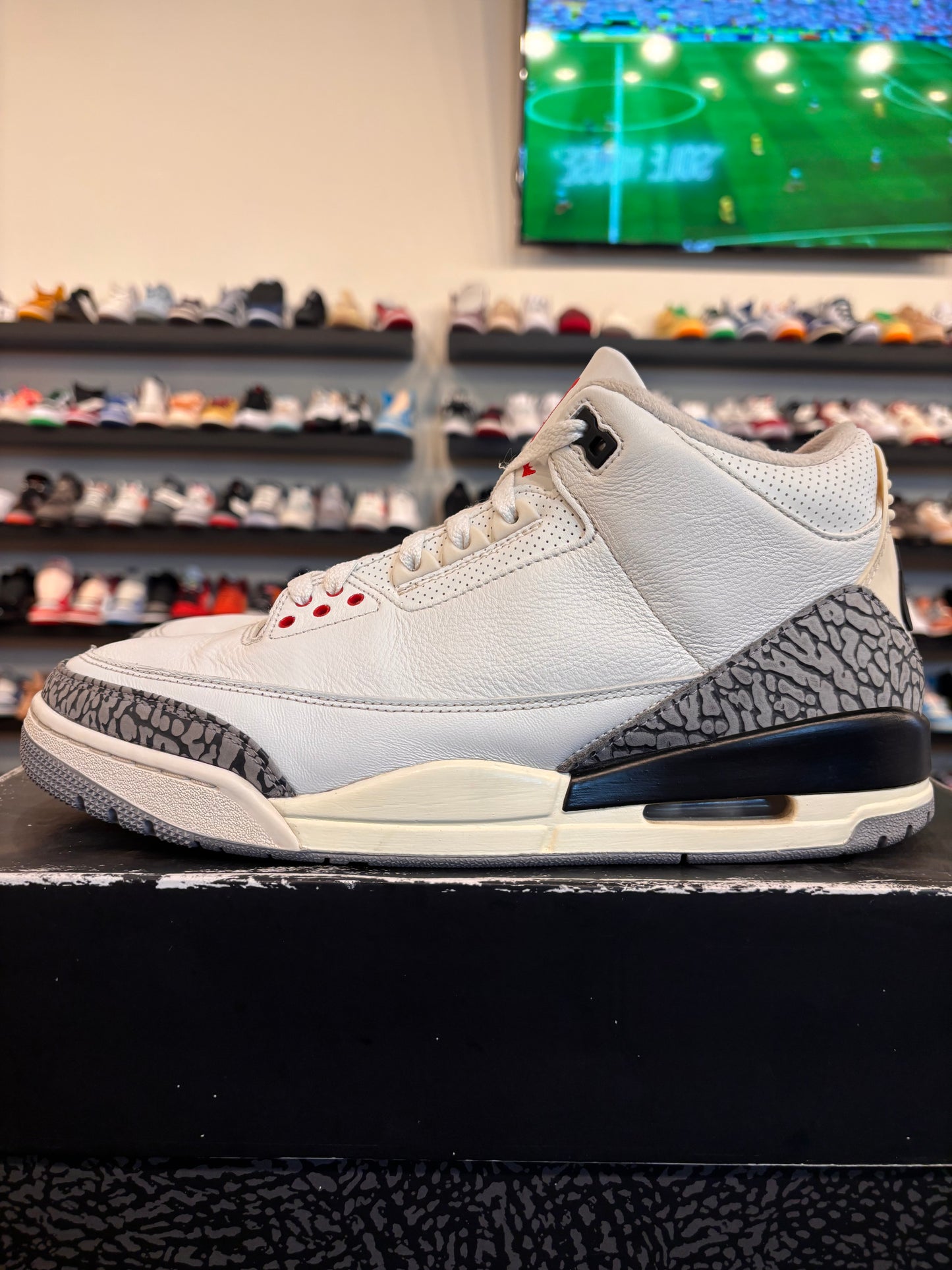 Jordan 3 Reimagined White Cement Size 11.5 Pre-Owned