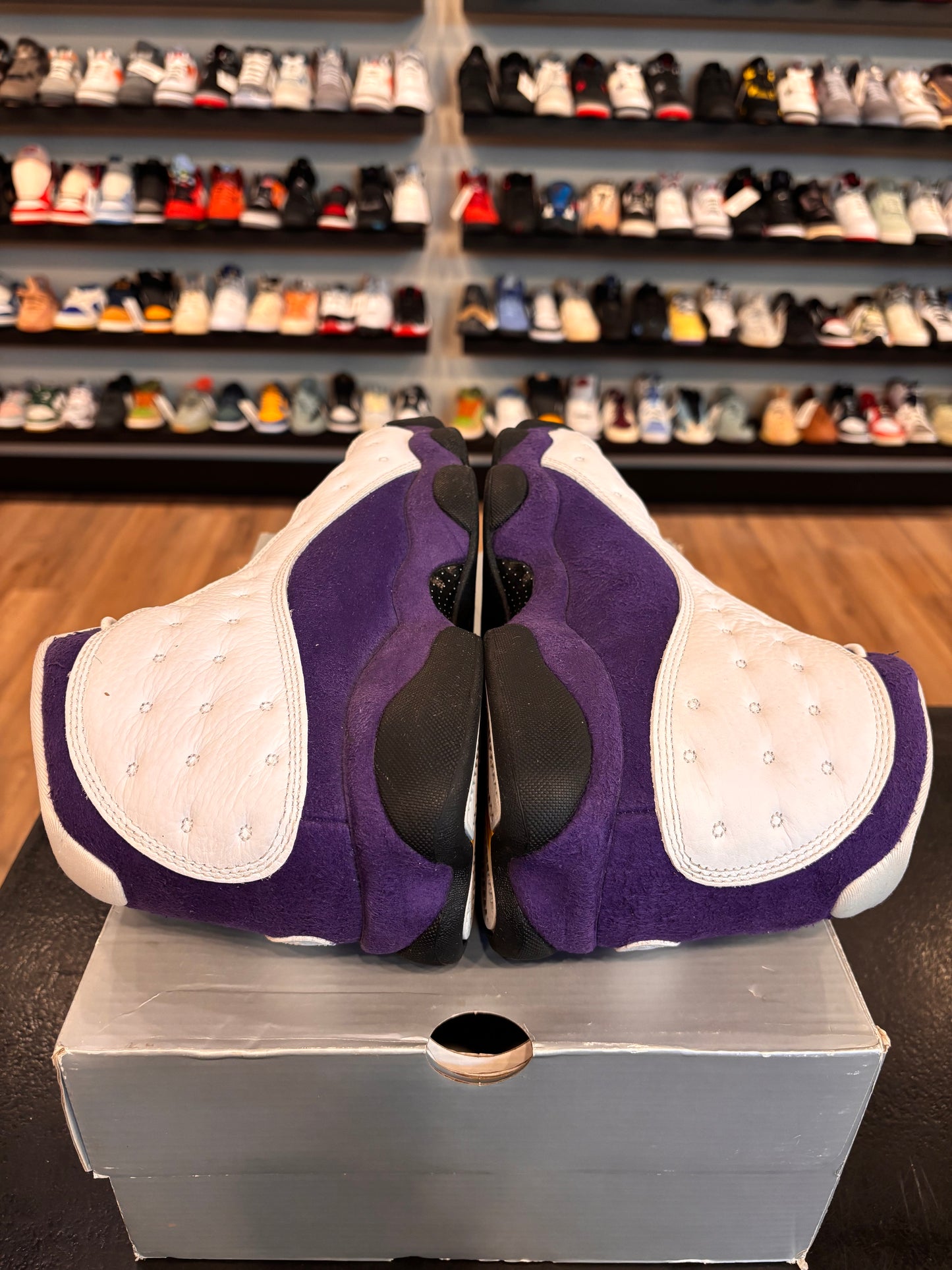 Jordan 13 Lakers Size 9.5 Pre-Owned