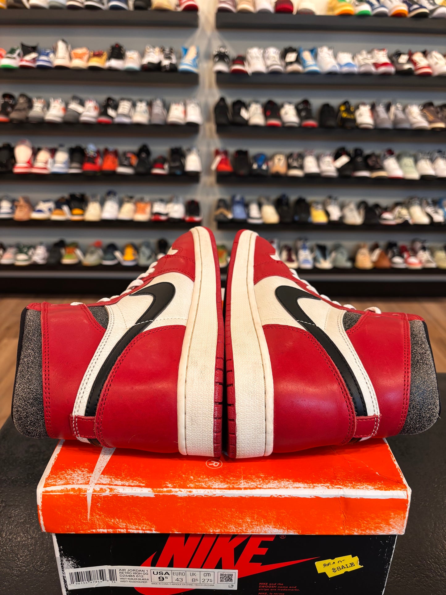 Jordan 1 Lost and Found Size 9.5 Pre-Owned