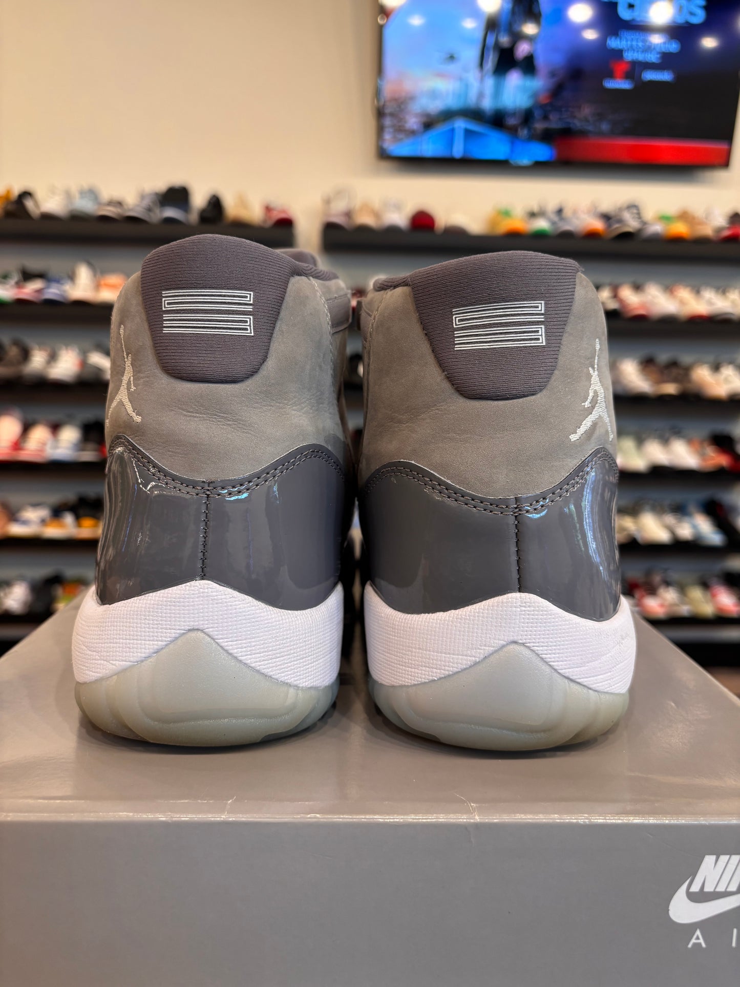 Jordan 11 Cool Grey Size 11.5 Pre-Owned