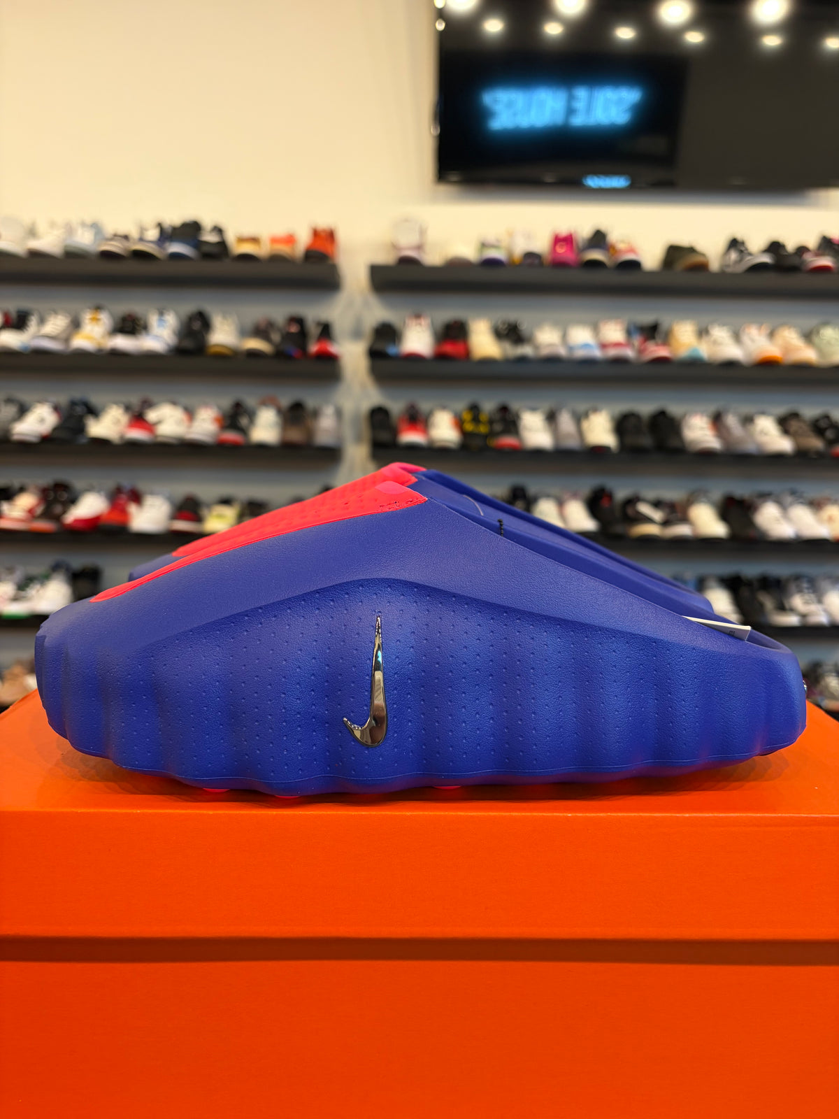 Nike Mind 001 Spider-Man Size 10 Brand New