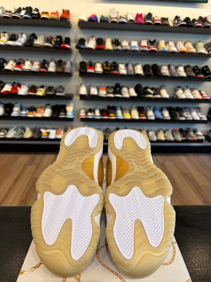 Jordan 11 Low Mother's Day Size 7Y (8.5W) Brand New