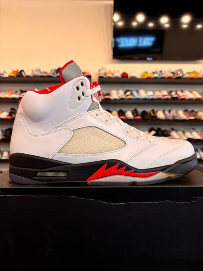 Jordan 5 Fire Red (2013) Size 13 Brand New
