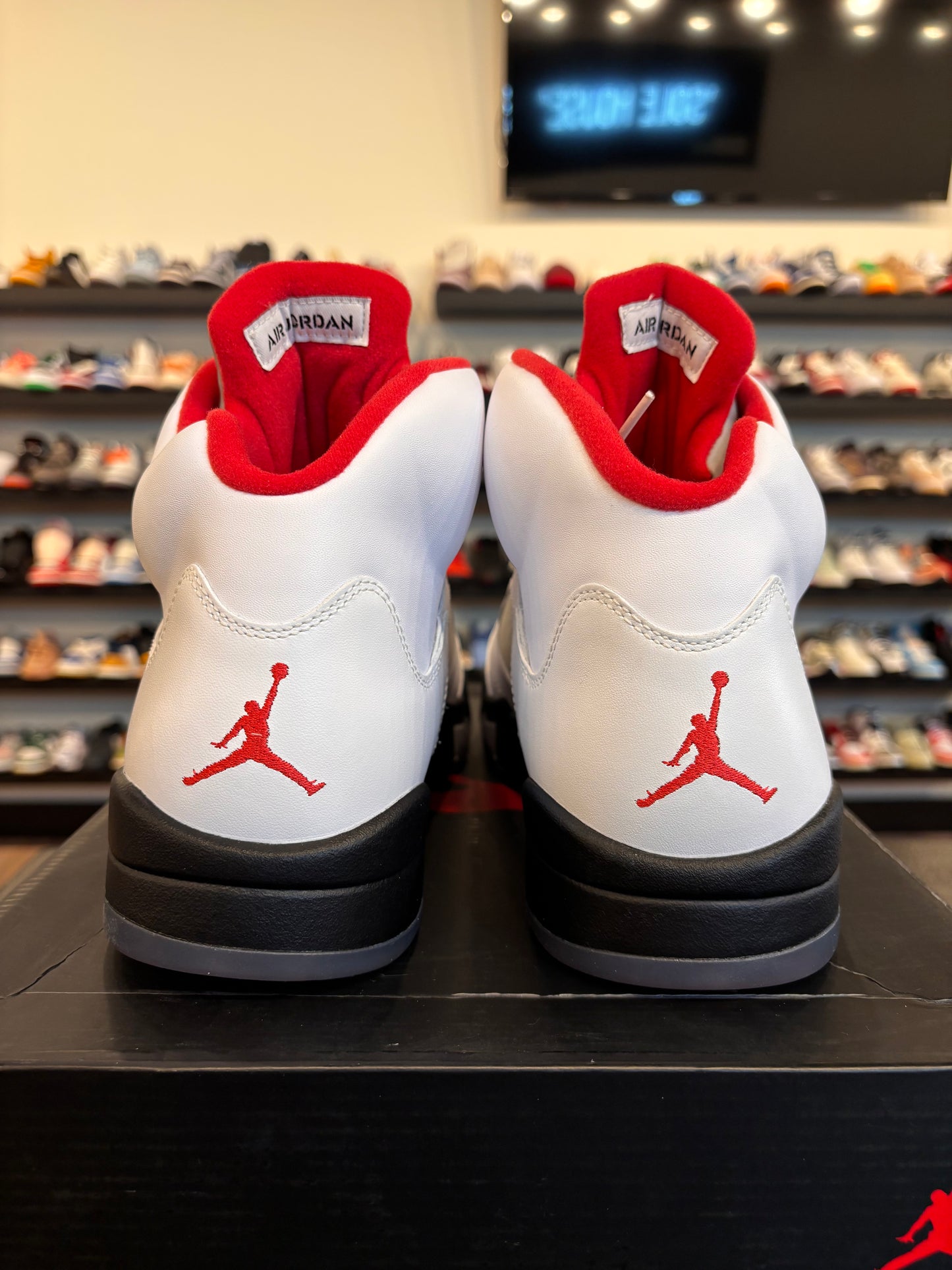 Jordan 5 Fire Red (2013) Size 13 Brand New