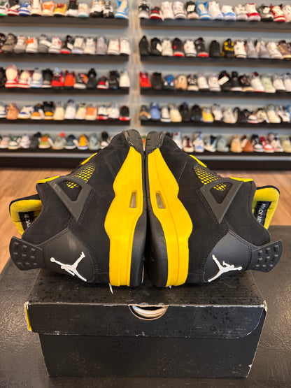 Jordan 4 Yellow Thunder Size 9.5 Pre-Owned