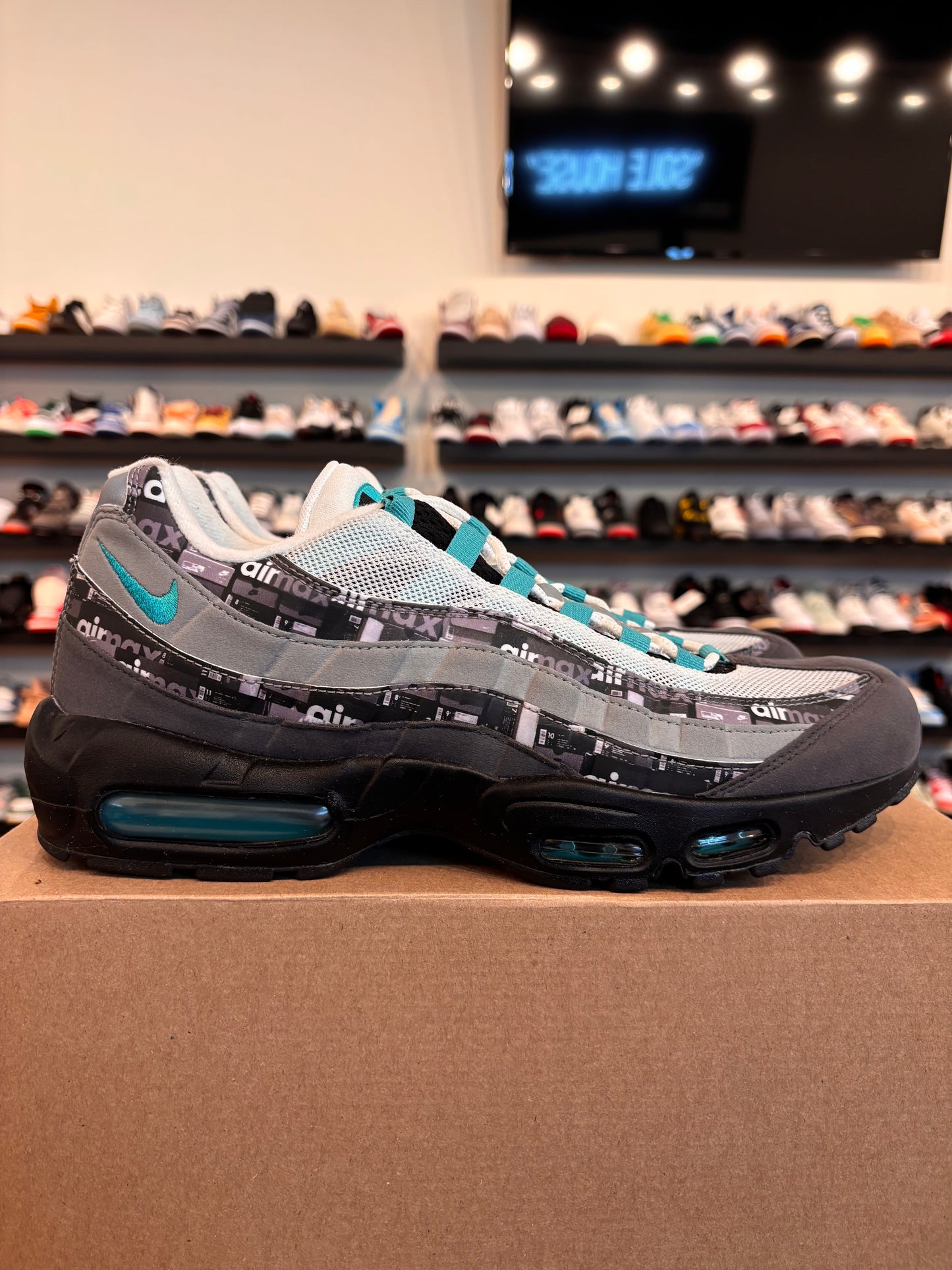 Nike Air Max 95 Atmos Size 12 Pre-Owned (No Box)