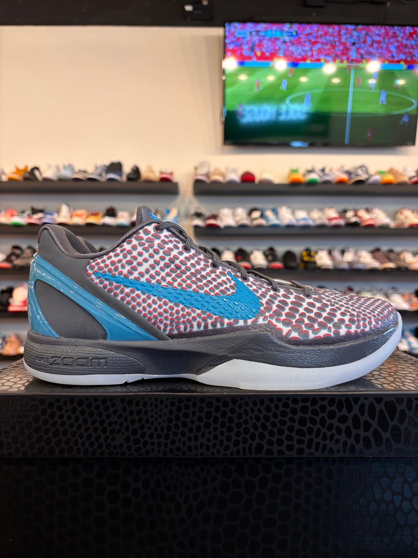 Nike Kobe 3D Hollywood Size 10.5 Brand New