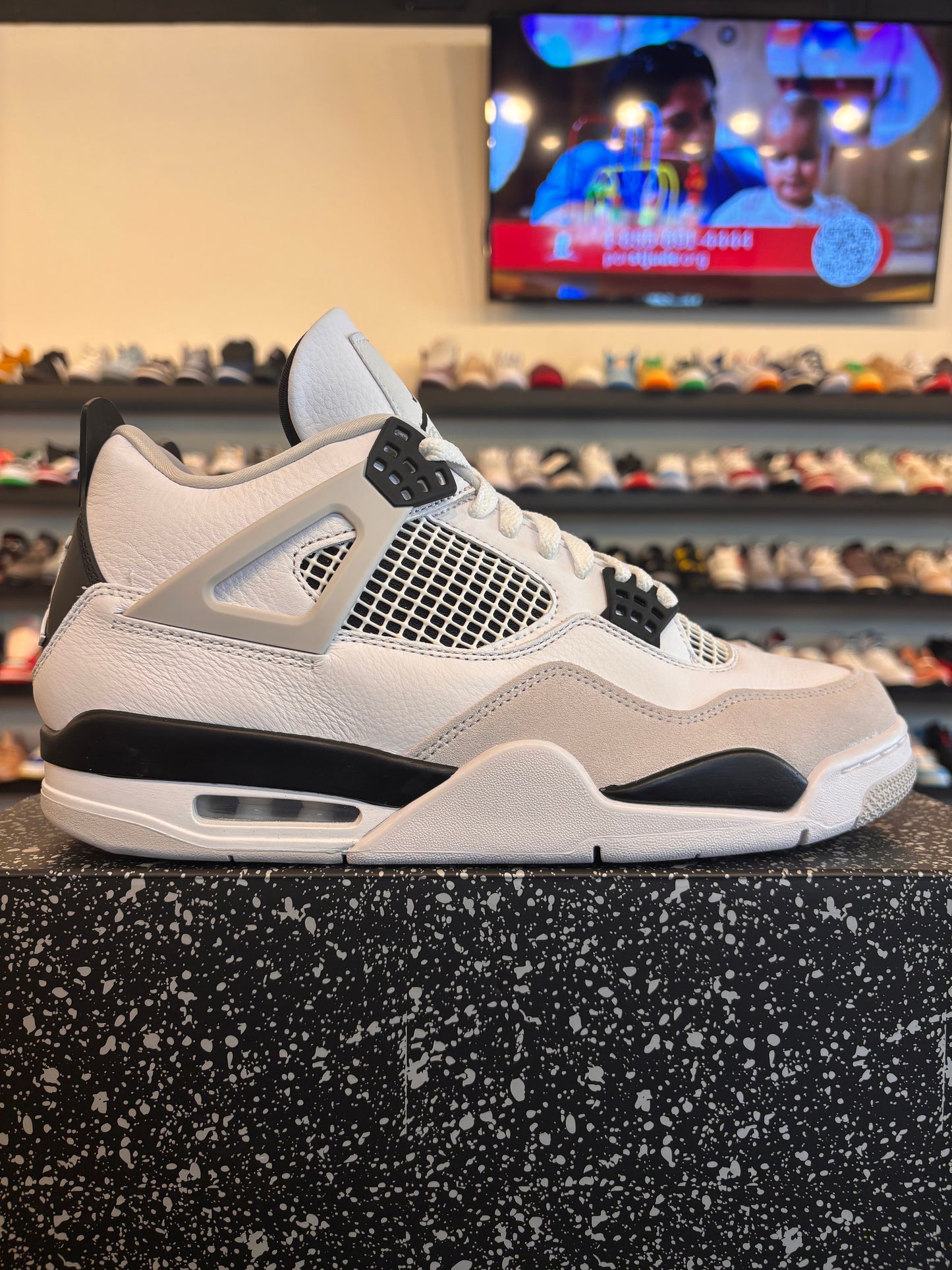 Jordan 4 Military Black Size 10.5 Brand New