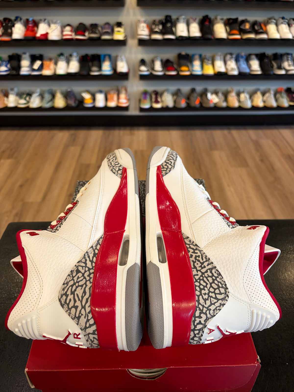 Jordan 3 Cardinal Size 10 Brand New