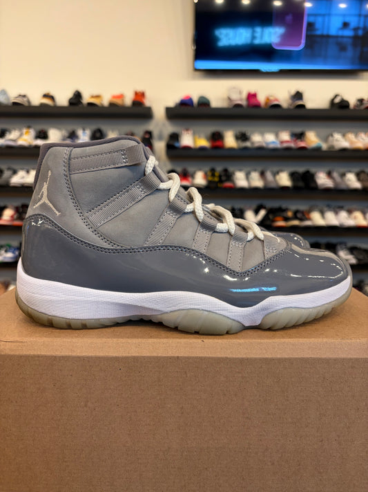 Jordan 11 Cool Grey 2021 Size 7.5 Pre-Owned (No Box)