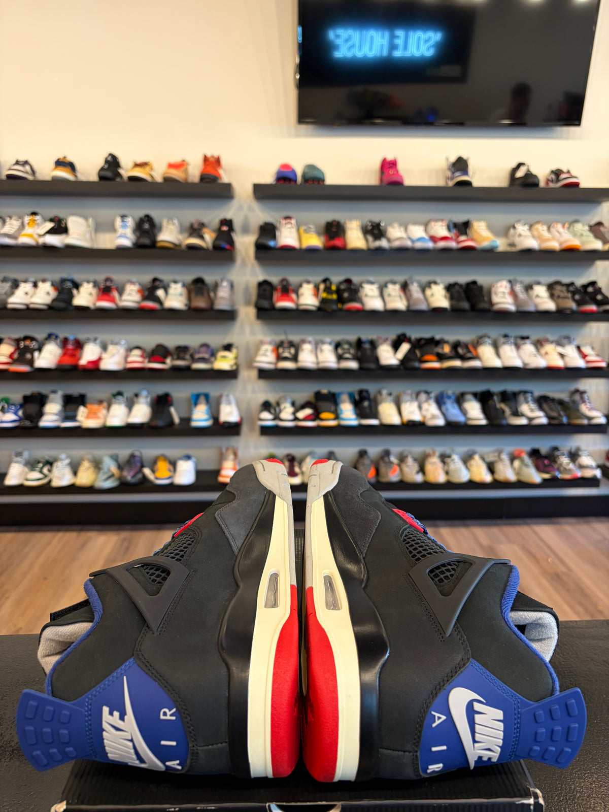 Jordan 4 Rare Air Size 12.5 Pre-Owned