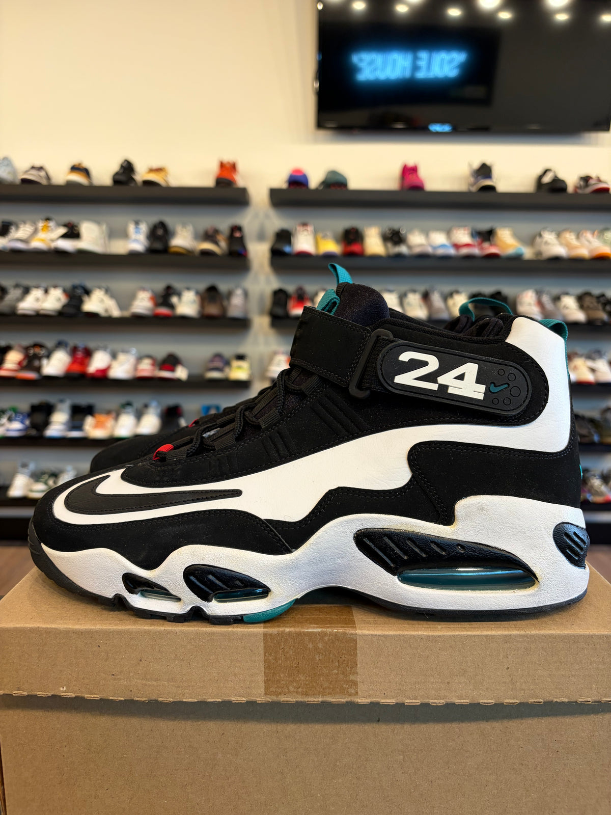 Nike Air Max 1 Griffey Freshwater Size 13 Pre-Owned (No Box)