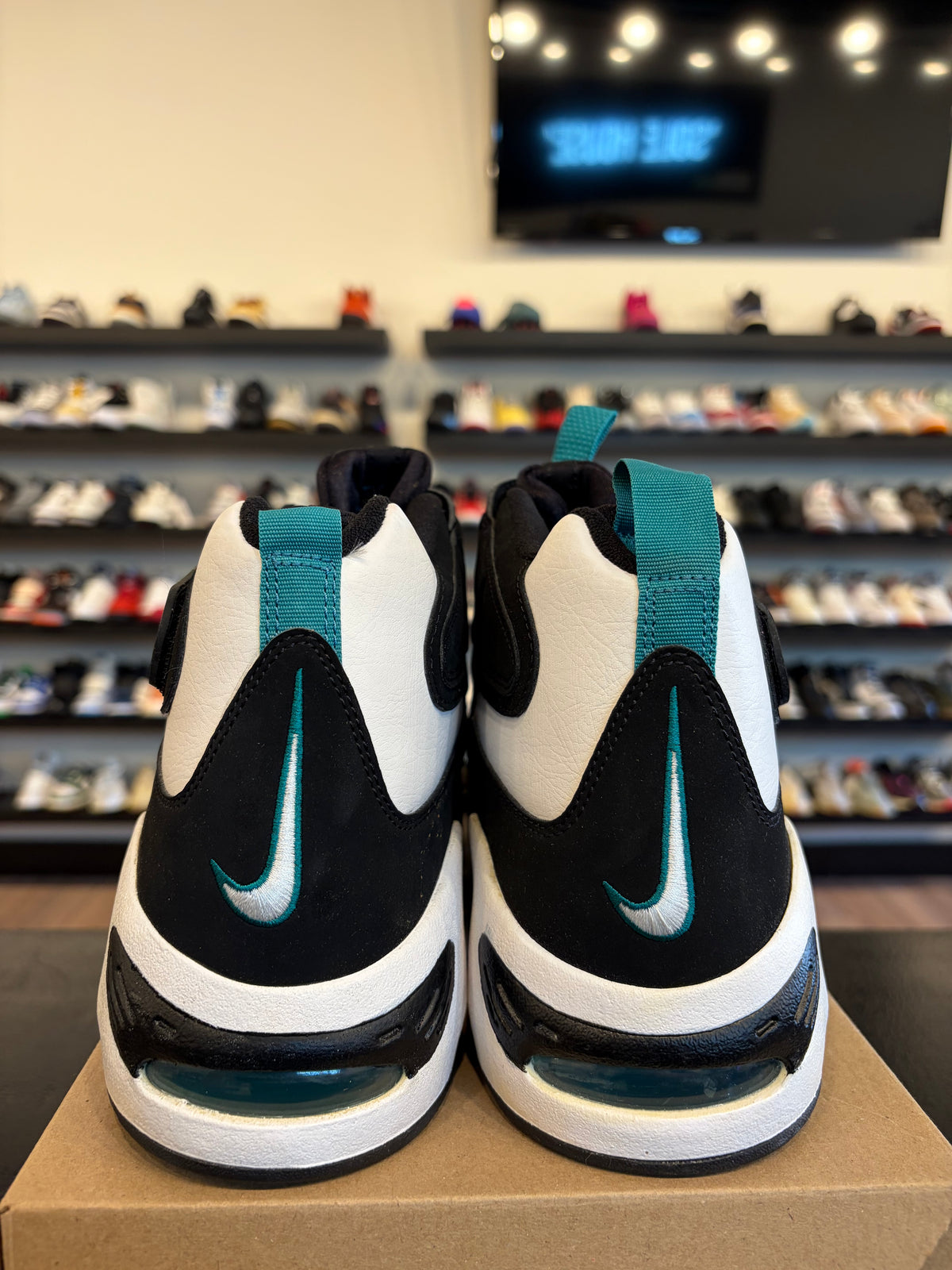 Nike Air Max 1 Griffey Freshwater Size 13 Pre-Owned (No Box)