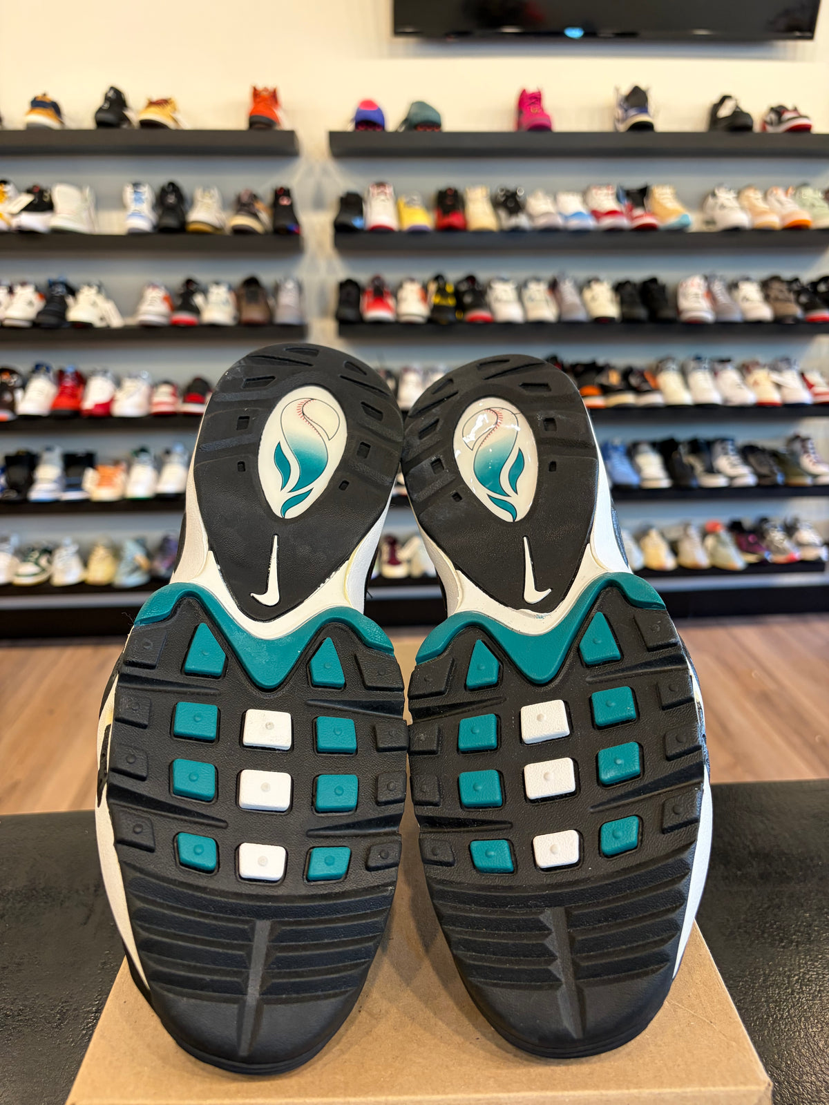 Nike Air Max 1 Griffey Freshwater Size 13 Pre-Owned (No Box)