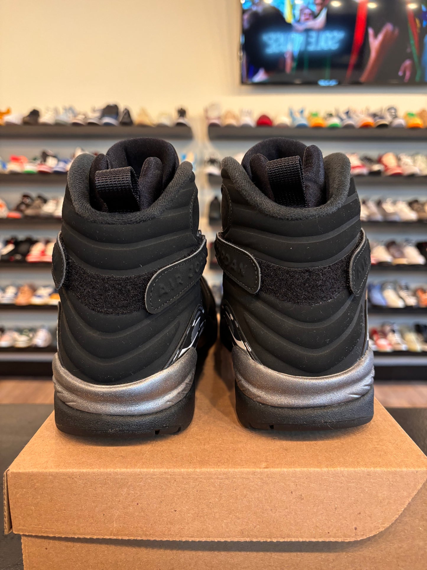 Jordan 8 Chrome Size 12 Pre-Owned (No Box)