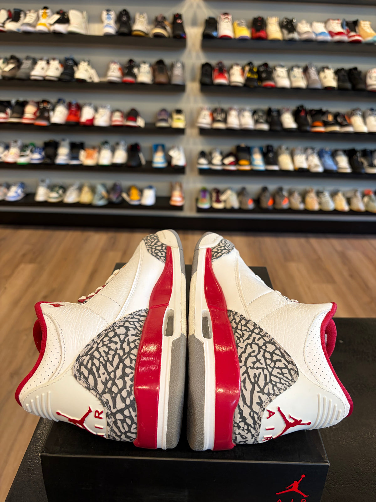 Jordan 3 Cardinal Size 7Y (8.5W) Brand New