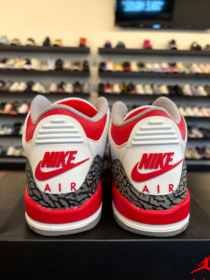 Jordan 3 Fire Red 2022 Size 7Y (8.5W) Brand New