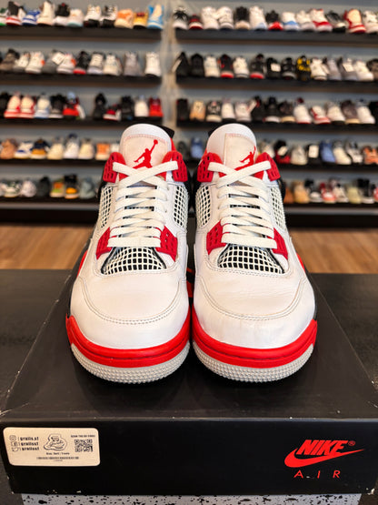 Jordan 4 Fire Red 2020 Size 8.5 Pre-Owned