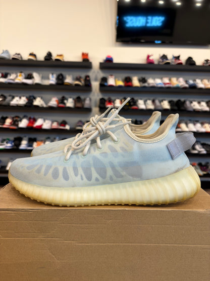 Yeezy 350 V2 Mono Ice Size 10 Pre-Owned