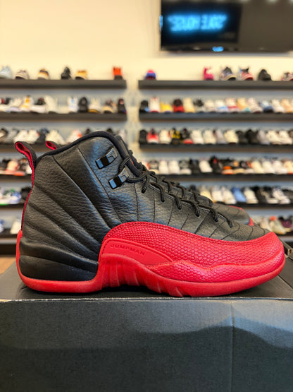 Jordan 12 Flu Game 2015 Size 5.5Y (7W) Pre-Owned