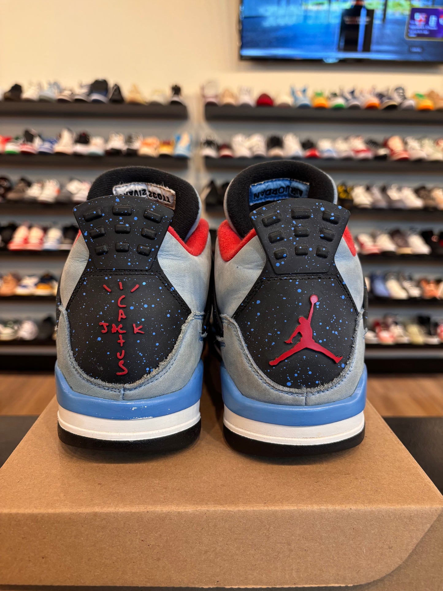 Jordan 4 Travis Scott Size 11 Pre-Owned (No Box)