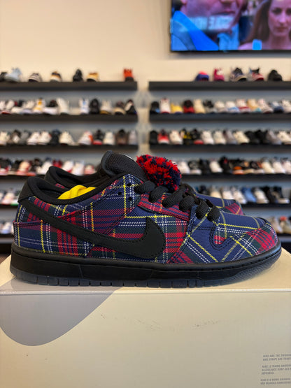 Nike SB Dunk Low Nardwuar Size 7.5 Brand New