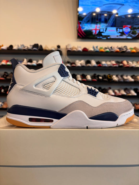 Jordan 4 SB Navy Size 12 Pre-Owned