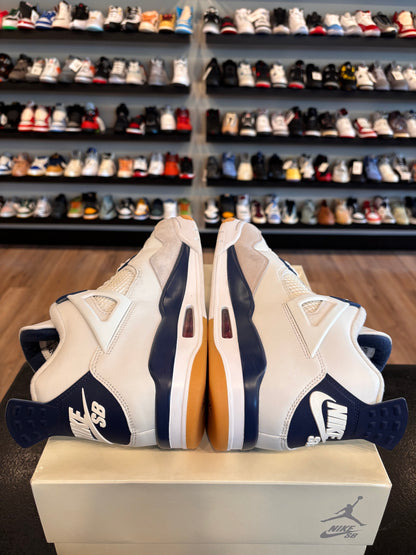 Jordan 4 SB Navy Size 12 Pre-Owned