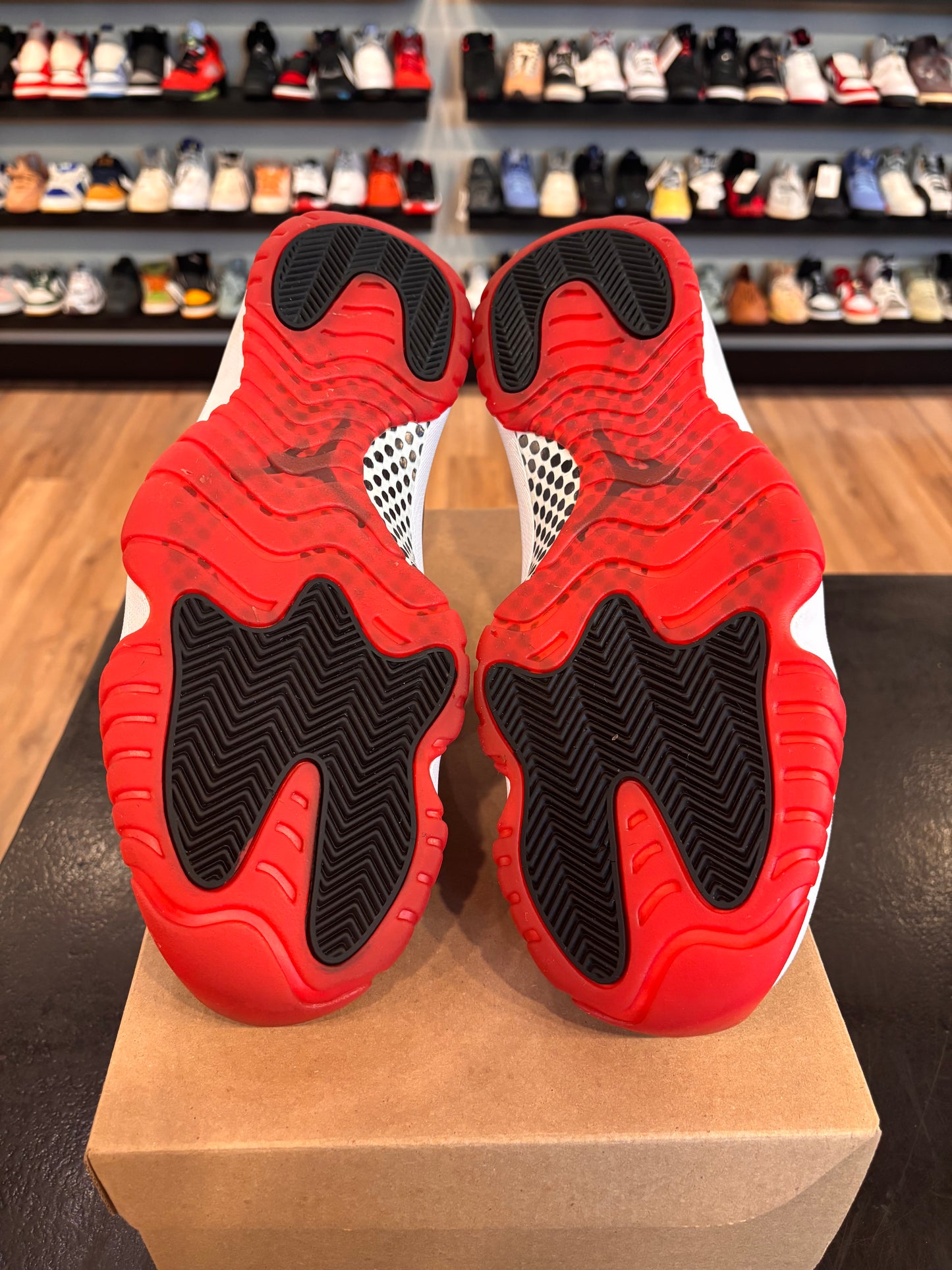 Jordan 11 Bred 2019 Size 11.5 Pre-Owned (No Box)