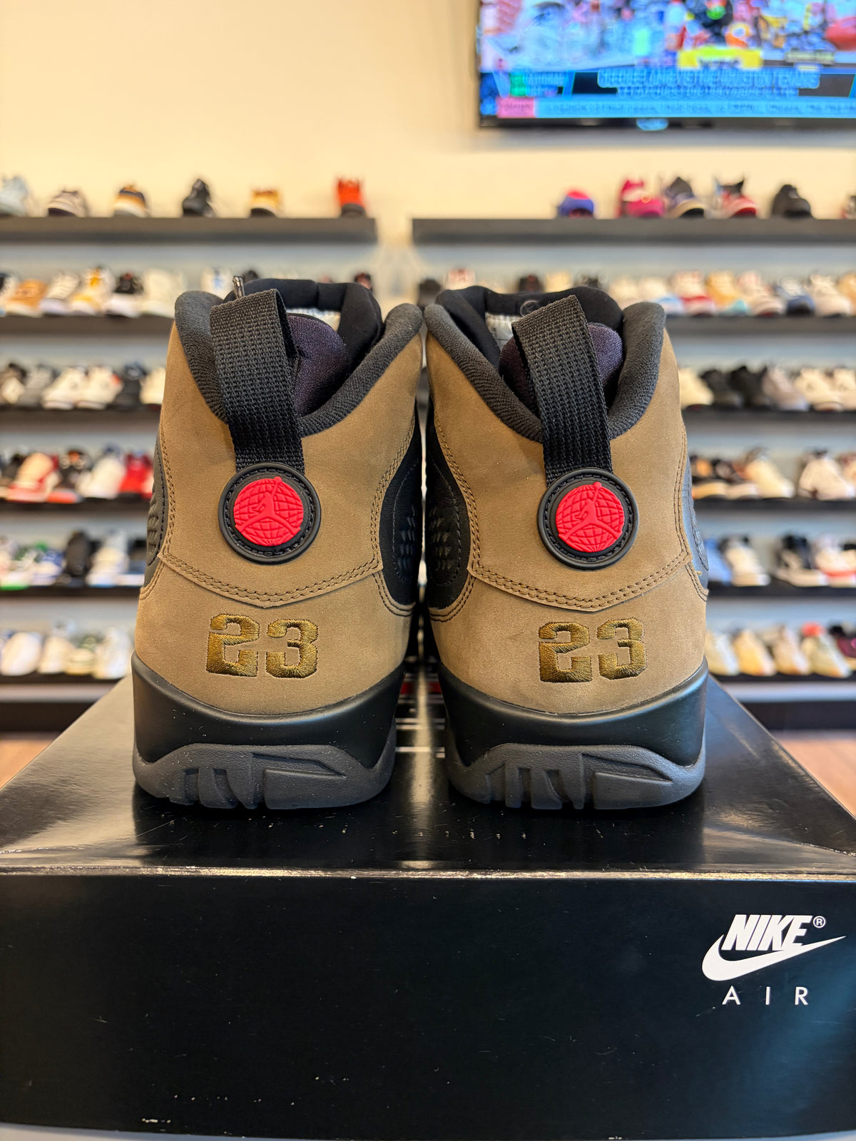 Jordan 9 Olive Size 13 Pre-Owned