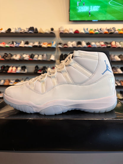 Jordan 11 Legend Blue Size 11.5 Pre-Owned