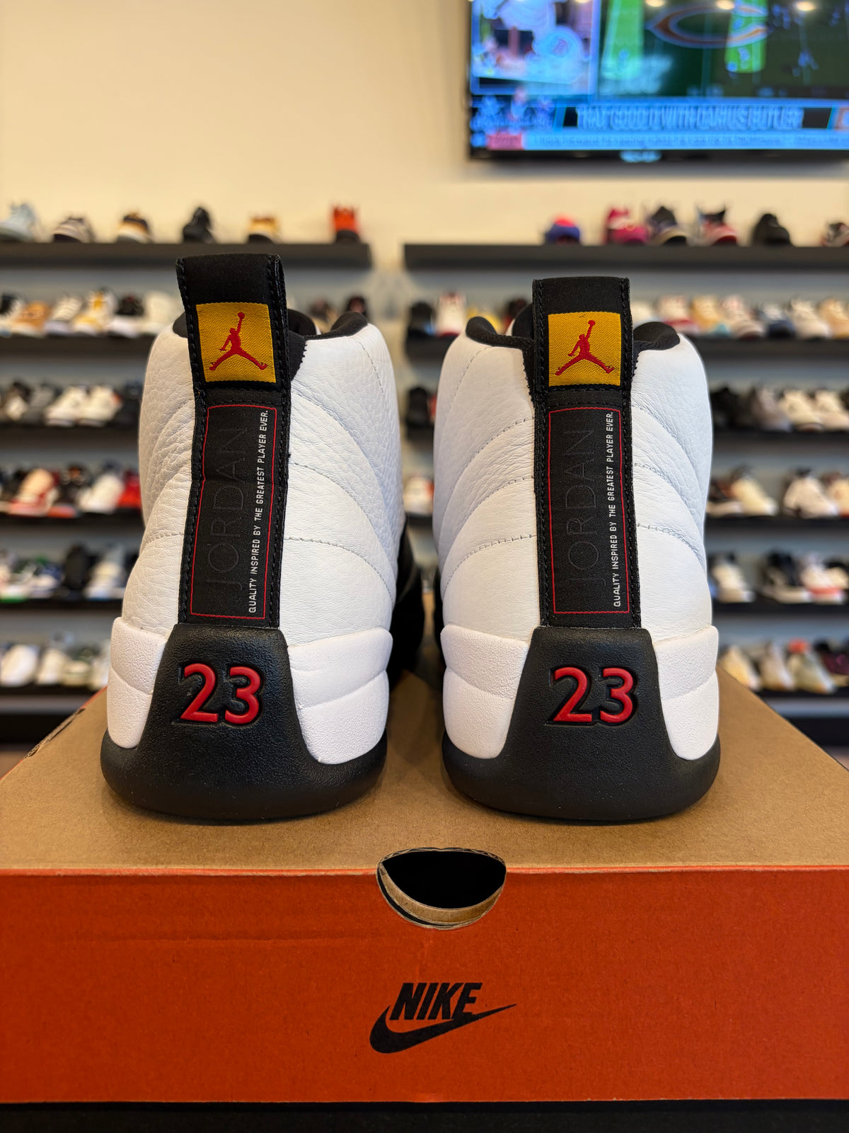 Jordan 12 Taxi Size 12 Pre-Owned