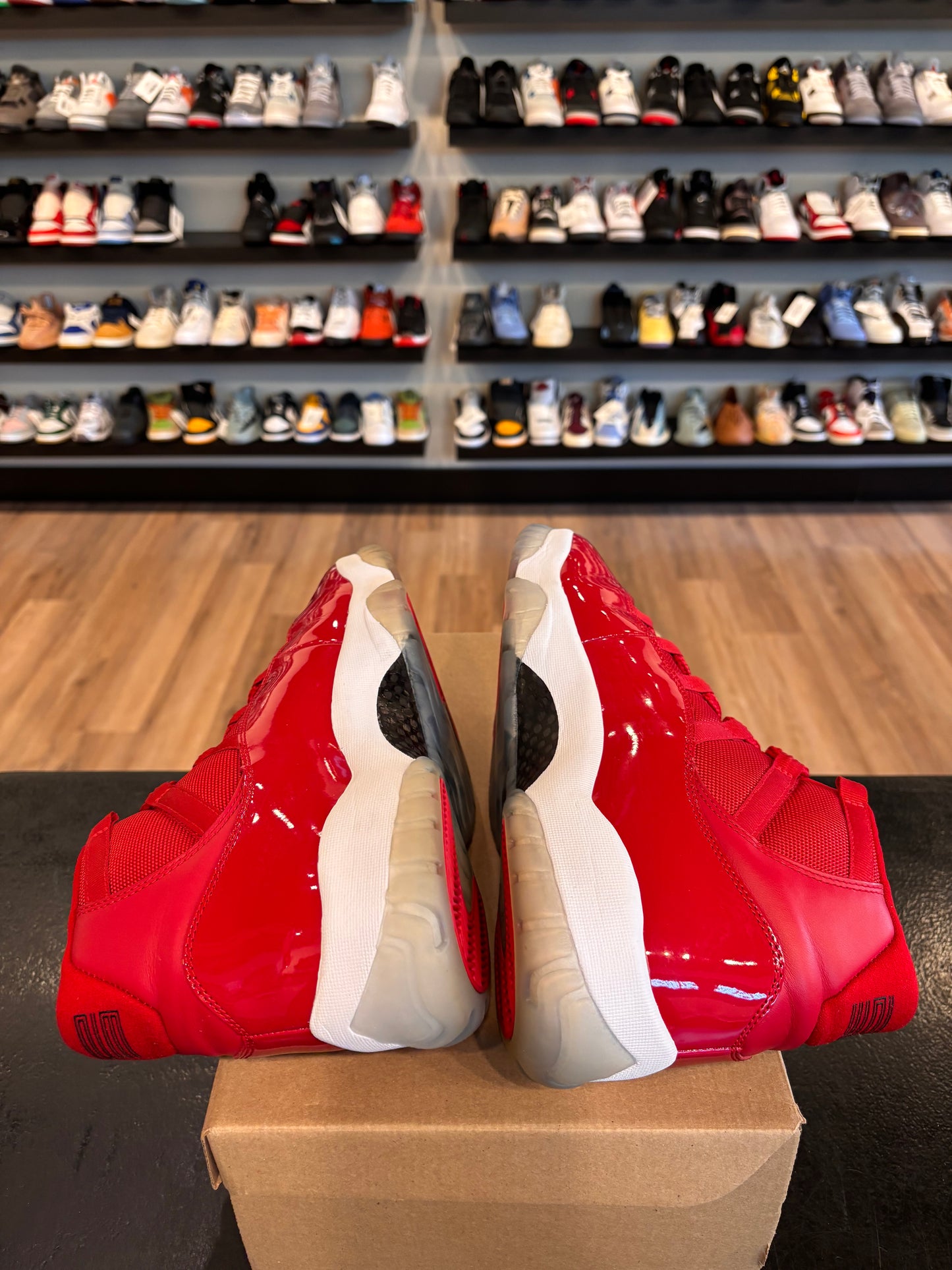 Jordan 11 Win Like 96 Size 12 Pre-Owned (No Box)