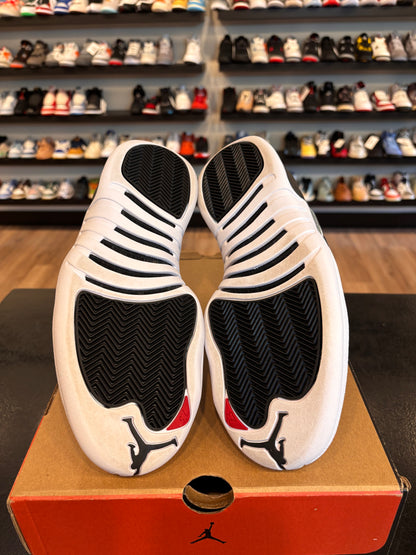 Jordan 12 Playoff Size 8.5 Pre-Owned