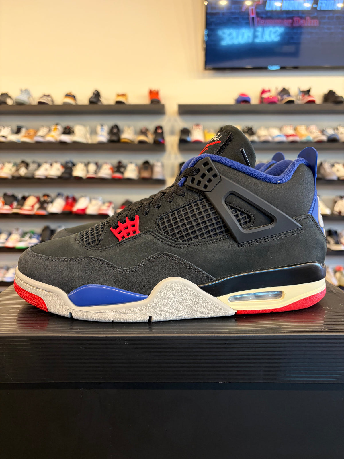 Jordan 4 Rare Air Size 12 Pre-Owned