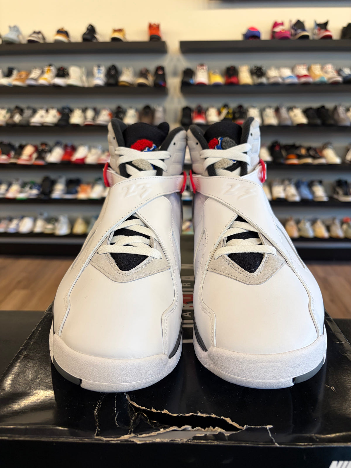 Jordan 8 Bugs Bunny 2025 Size 14 Brand New