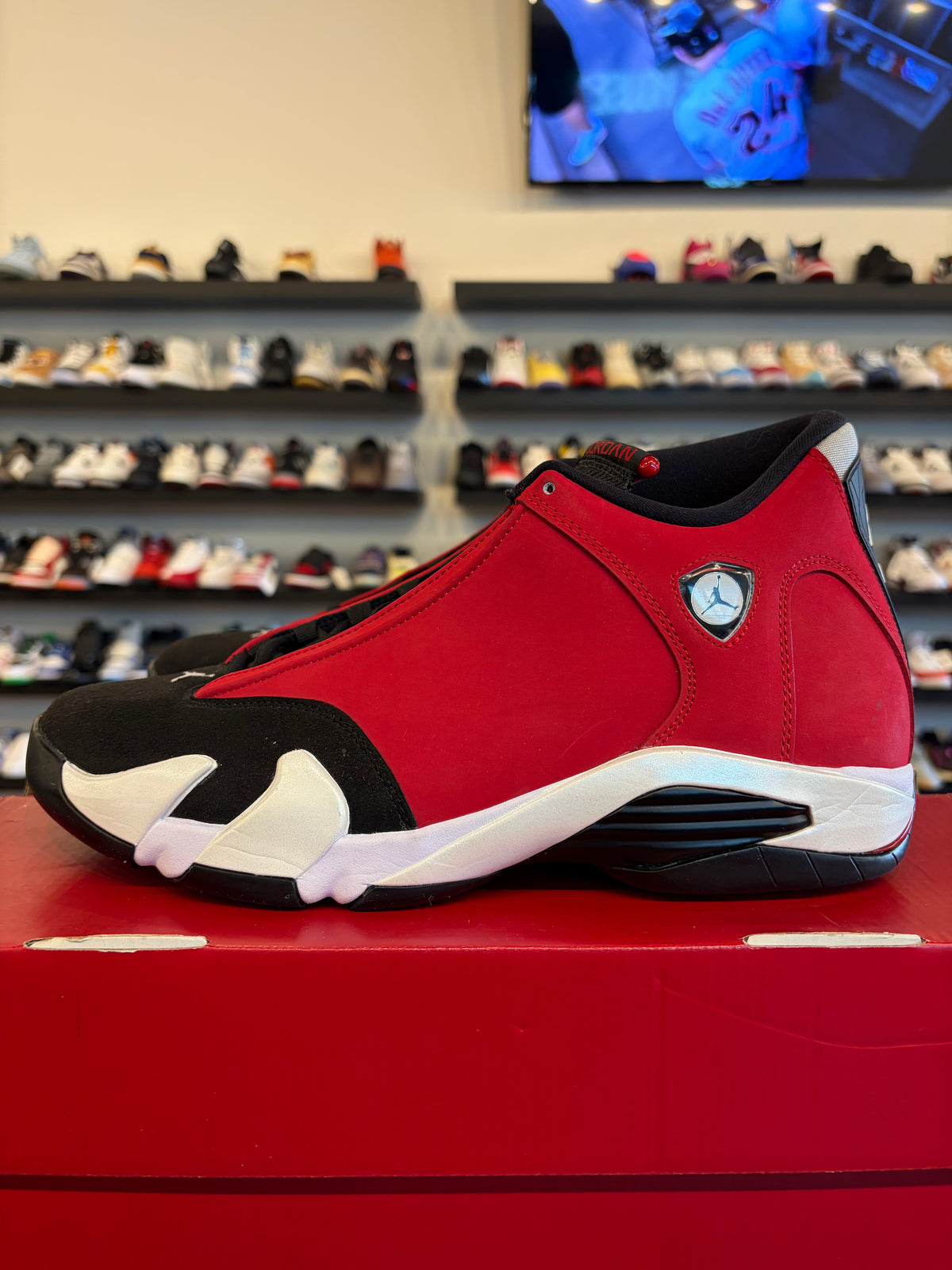 Jordan 14 Gym Red Size 12 Pre-Owned