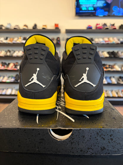 Jordan 4 Yellow Thunder Size 10.5 Pre-Owned