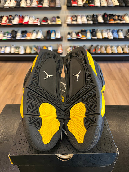 Jordan 4 Yellow Thunder Size 10.5 Pre-Owned