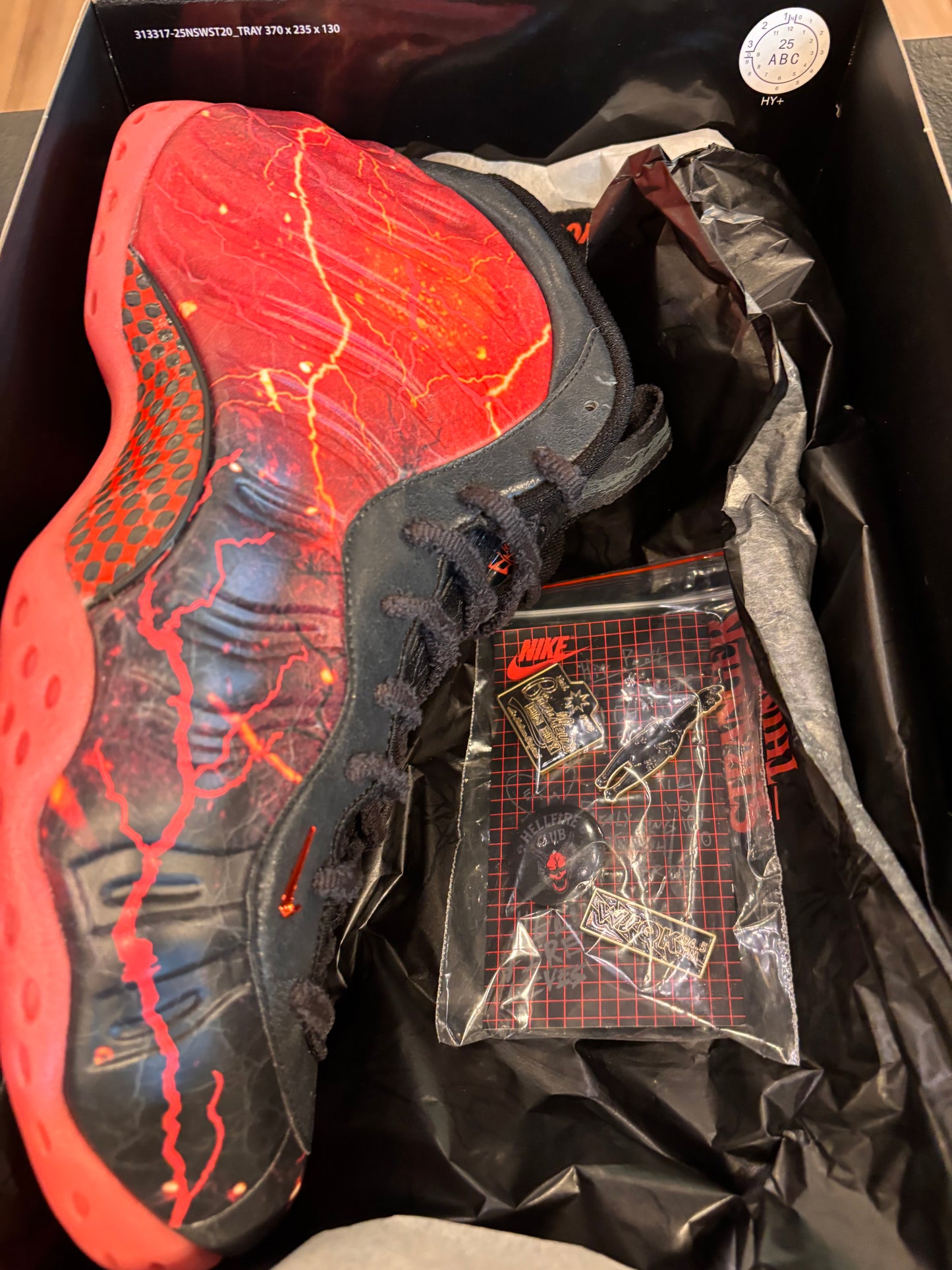 Nike Foamposite Stranger Things Size 13 Brand New