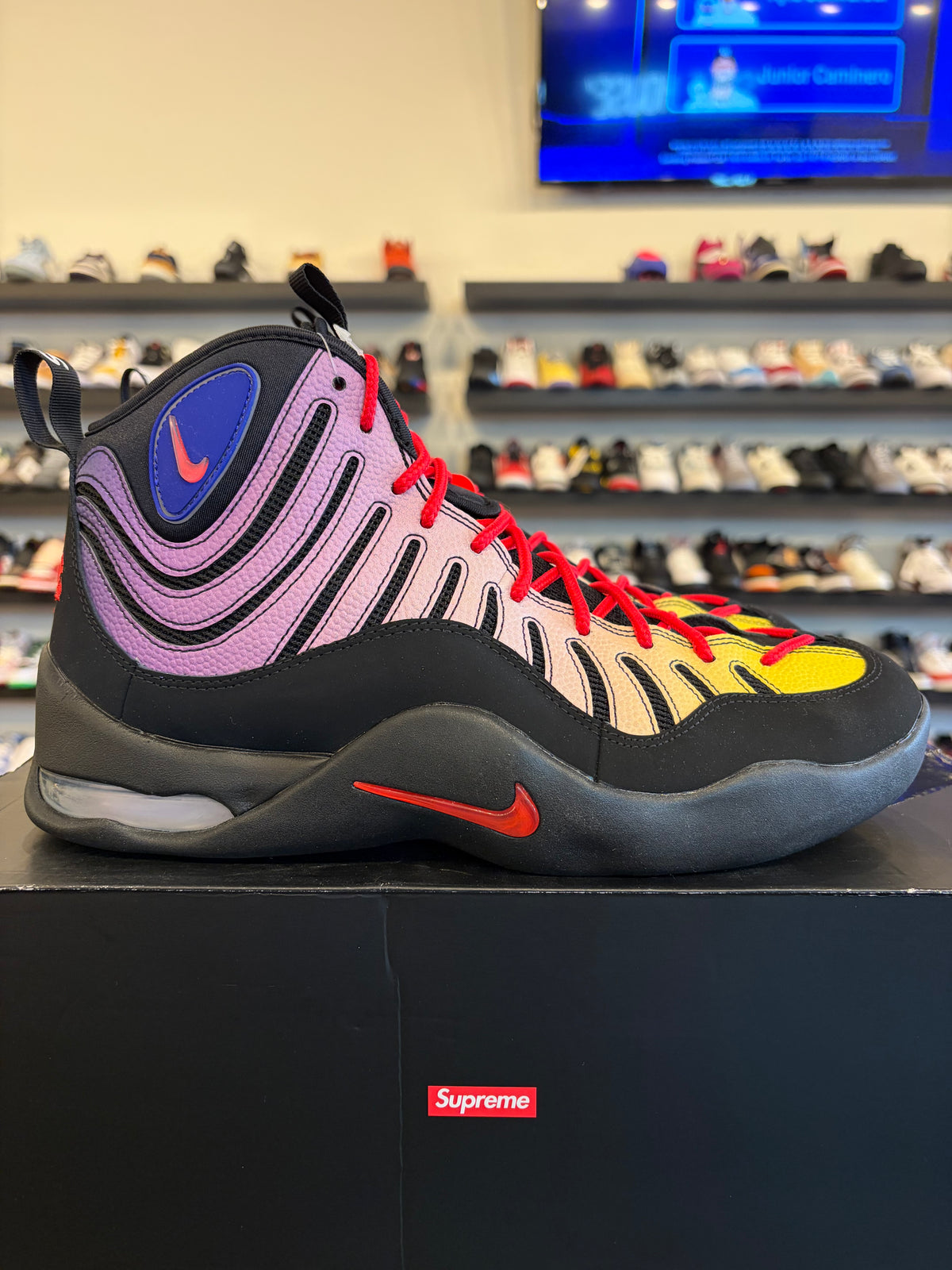 Nike Bakin Supreme Black Size 11 Brand New