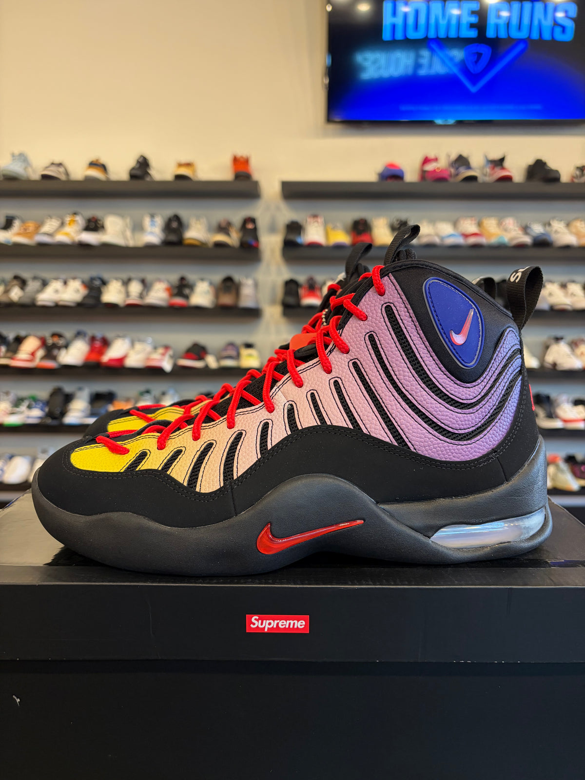 Nike Bakin Supreme Black Size 11 Brand New