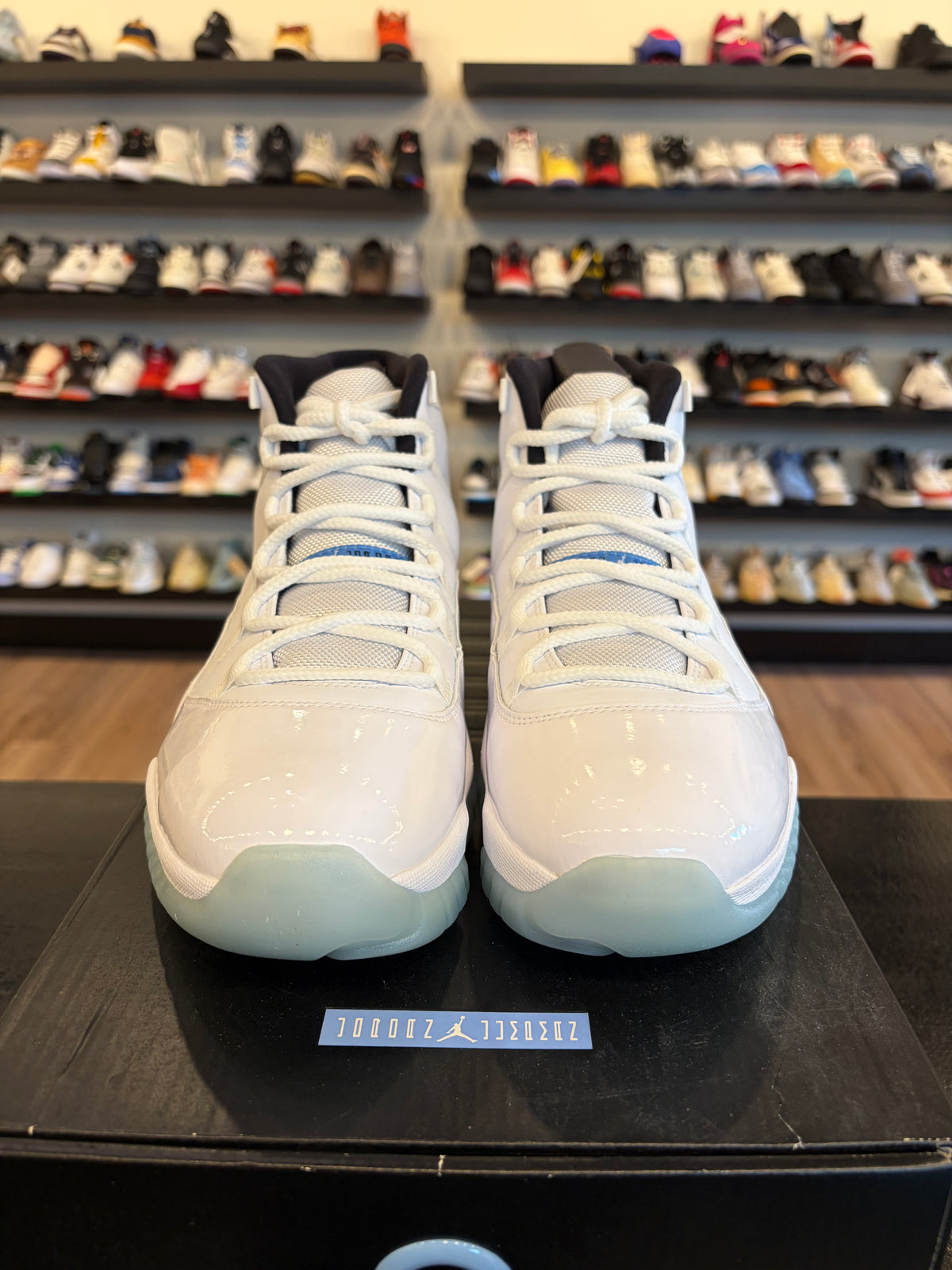 Jordan 11 Legend Blue 2014 Size 11 Brand New