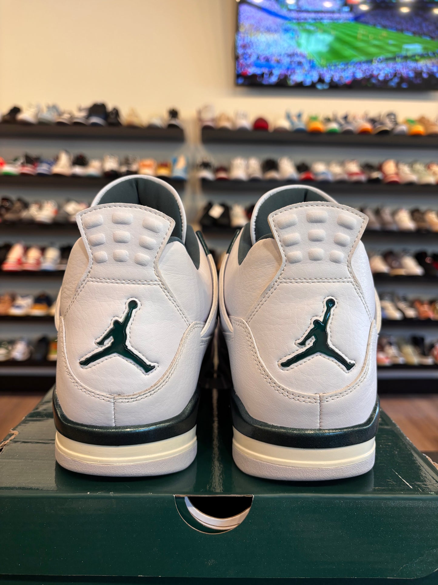 Jordan 4 Oxidized Green Size 11.5 Pre-Owned
