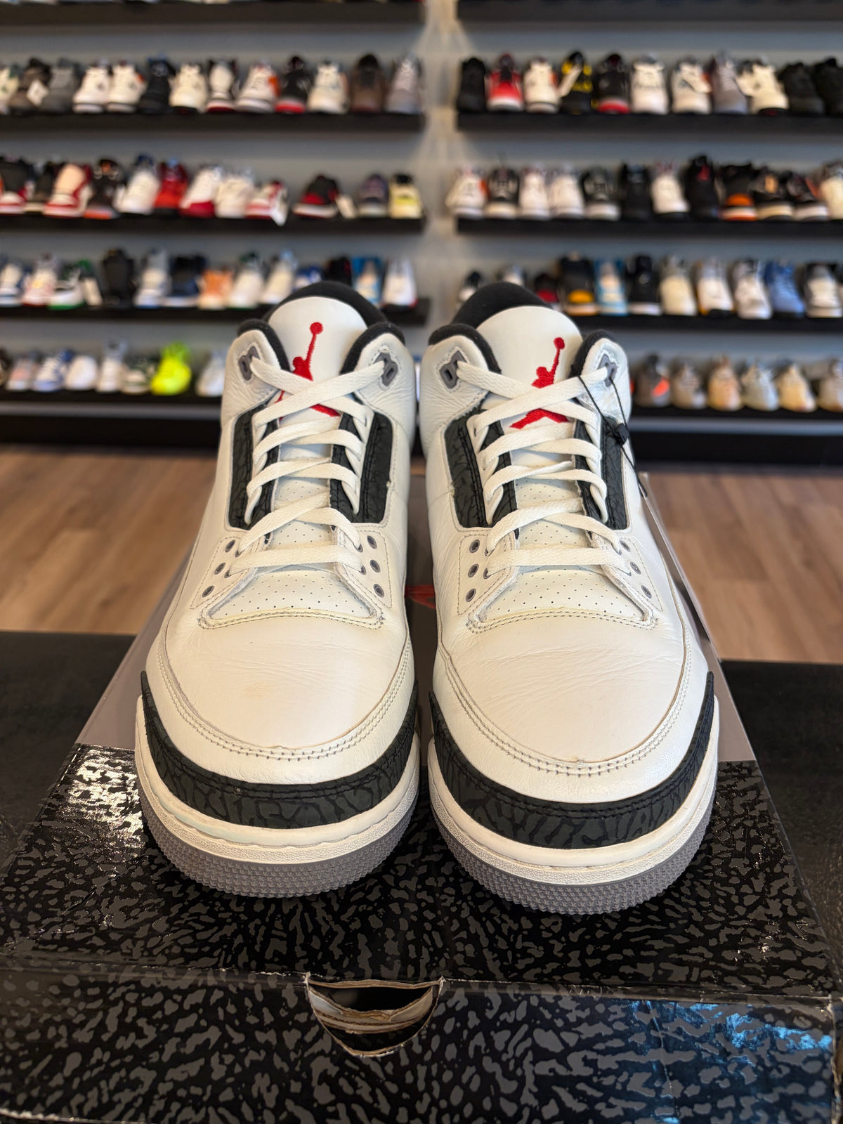 Jordan 3 Cement Grey Size 13 Pre-Owned