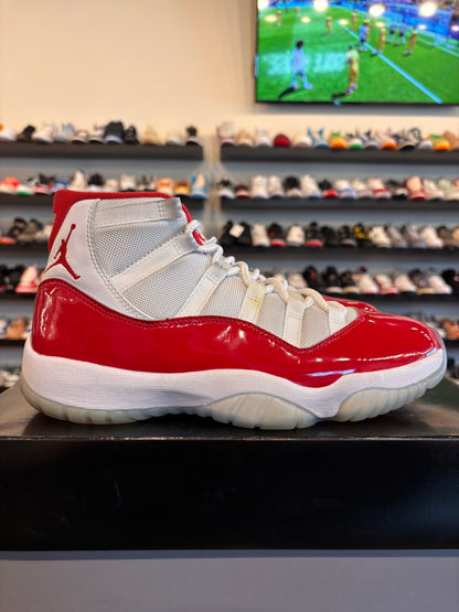Jordan 11 Cherry Size 9 Pre-Owned