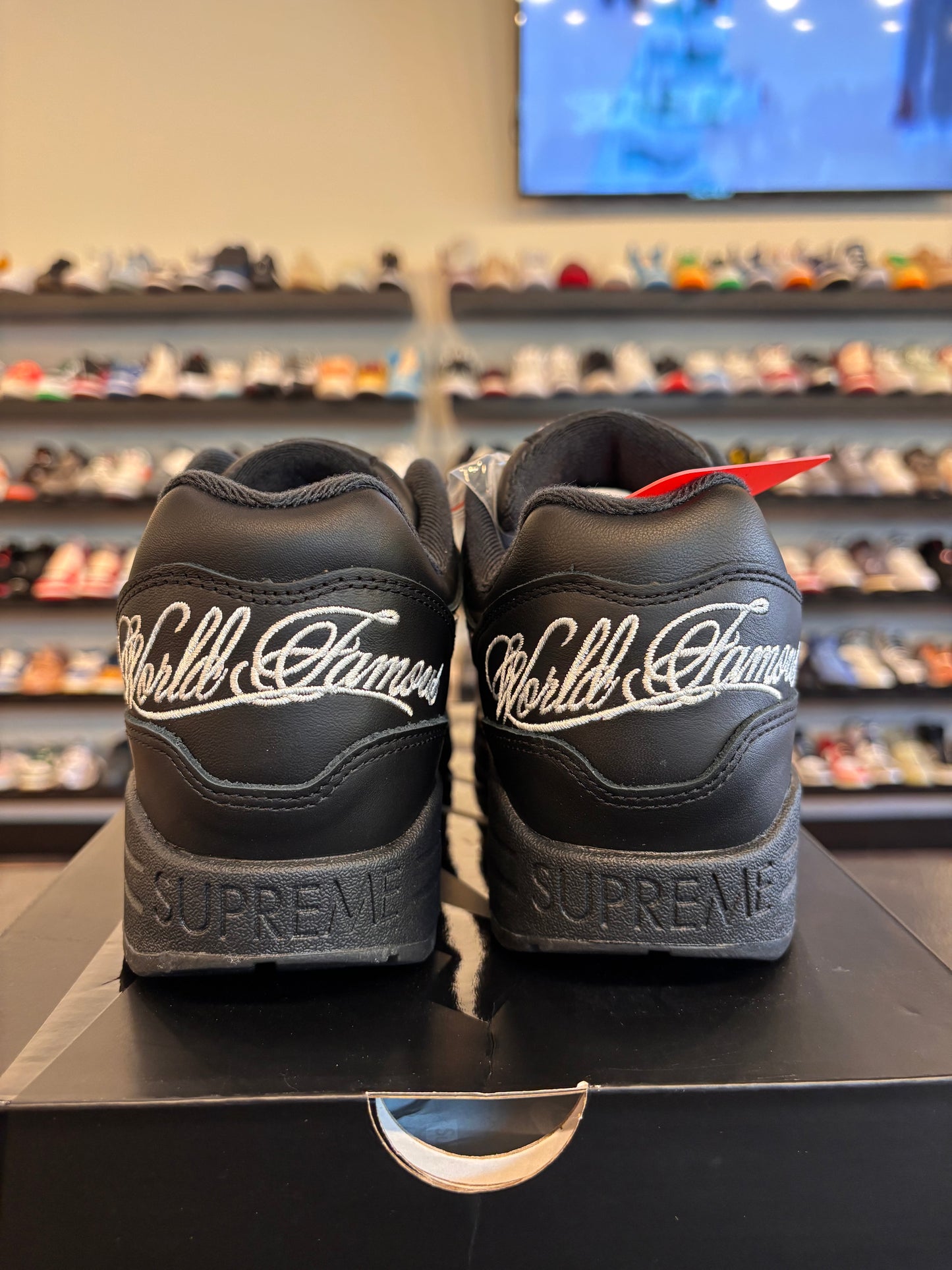 Nike Air Max 1 Supreme Black Size 9.5 Brand New