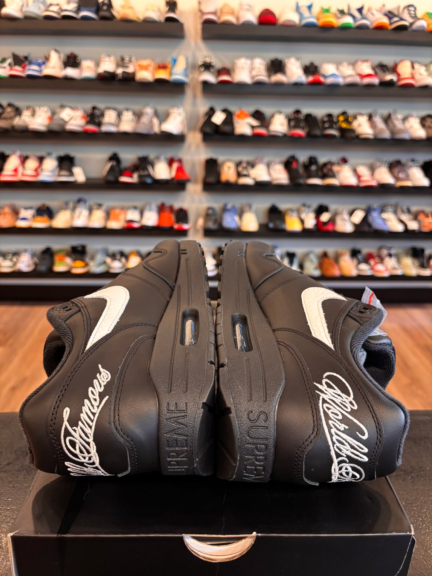 Nike Air Max 1 Supreme Black Size 9.5 Brand New