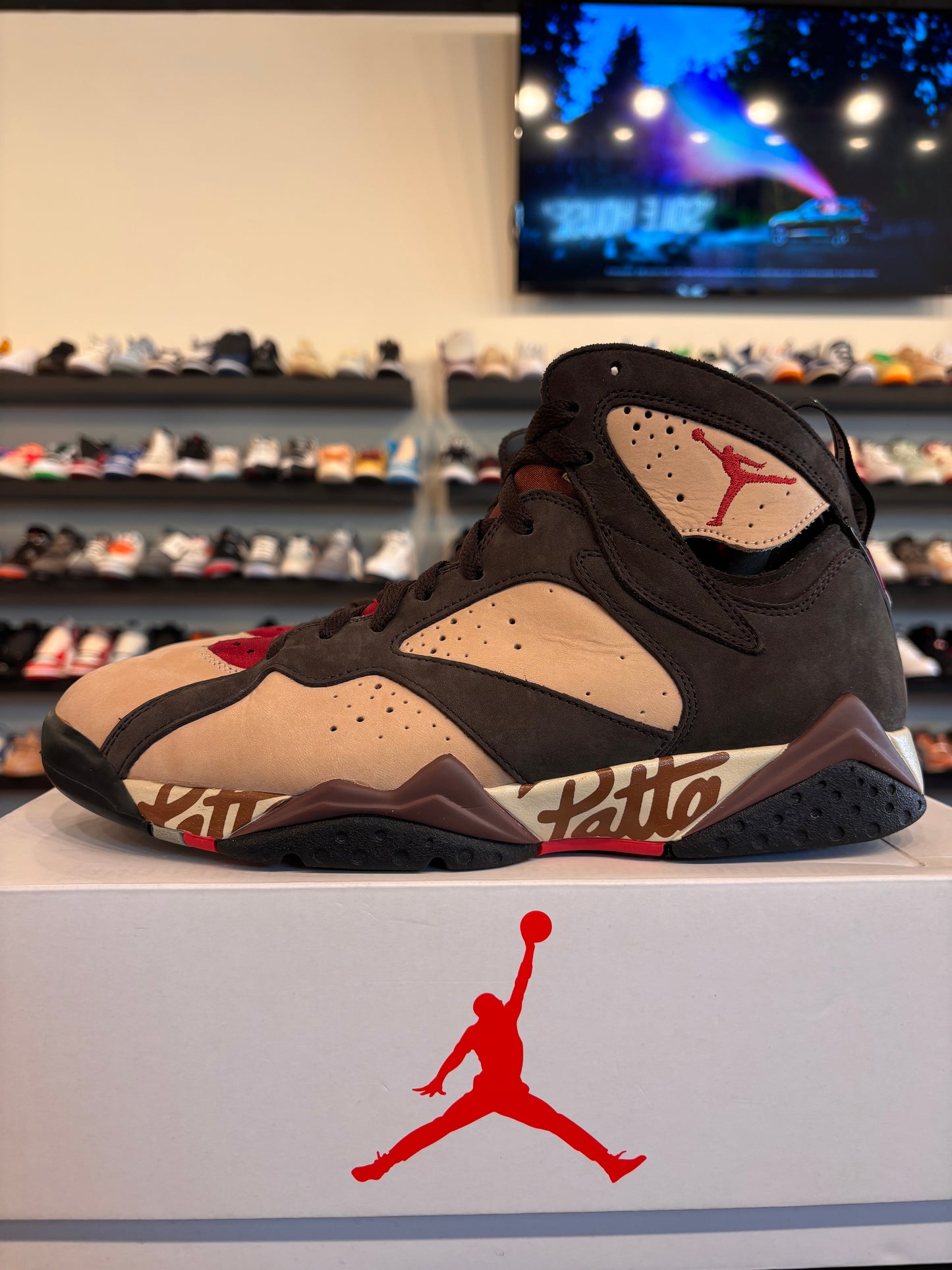 Jordan 7 Patta Shimmer Size 10.5 Pre-Owned